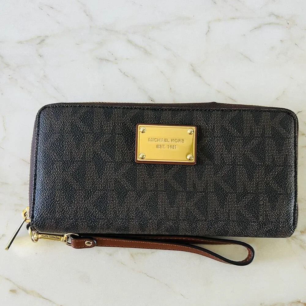 MICHAEL KORS Jet Set Travel Brown Leather Large Continental Zip Wallet Wristlet